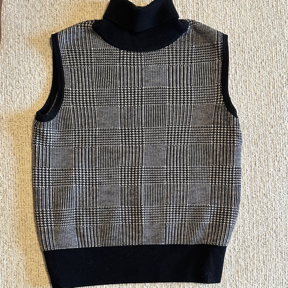 Pendleton Turtleneck sweater vest
